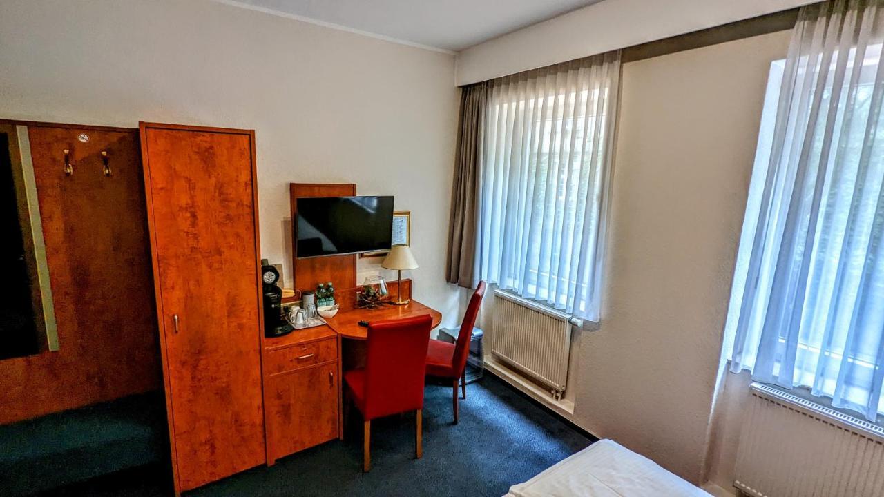 קאסל Hotel Am Rathaus מראה חיצוני תמונה