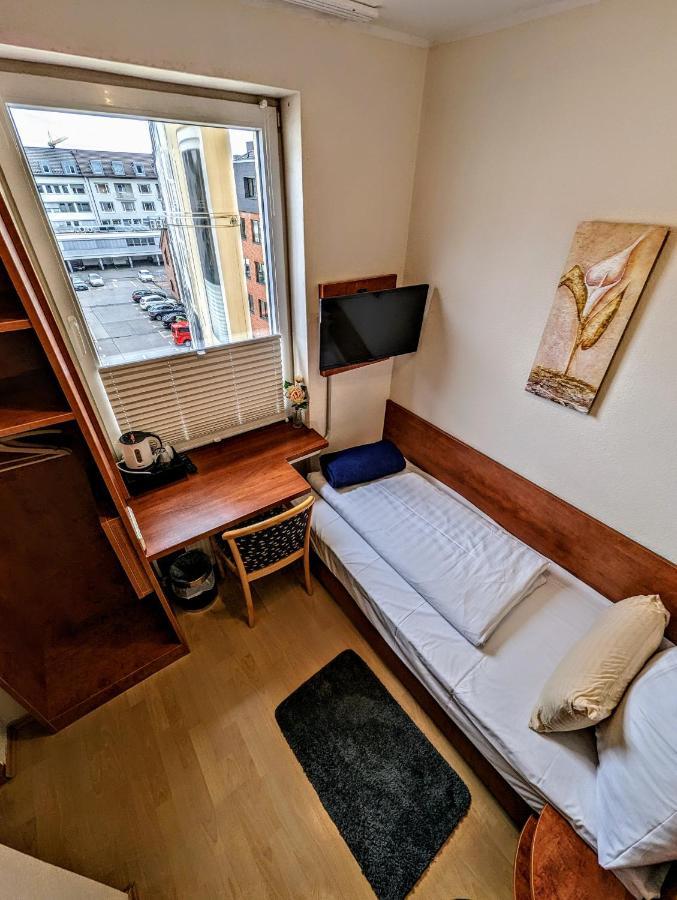 קאסל Hotel Am Rathaus מראה חיצוני תמונה