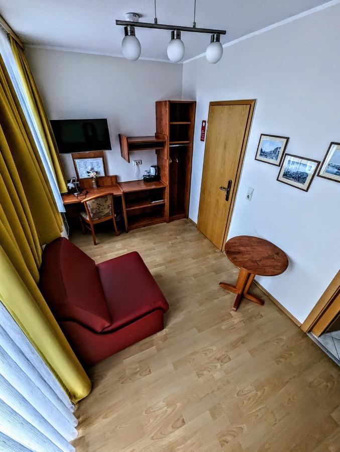 קאסל Hotel Am Rathaus מראה חיצוני תמונה