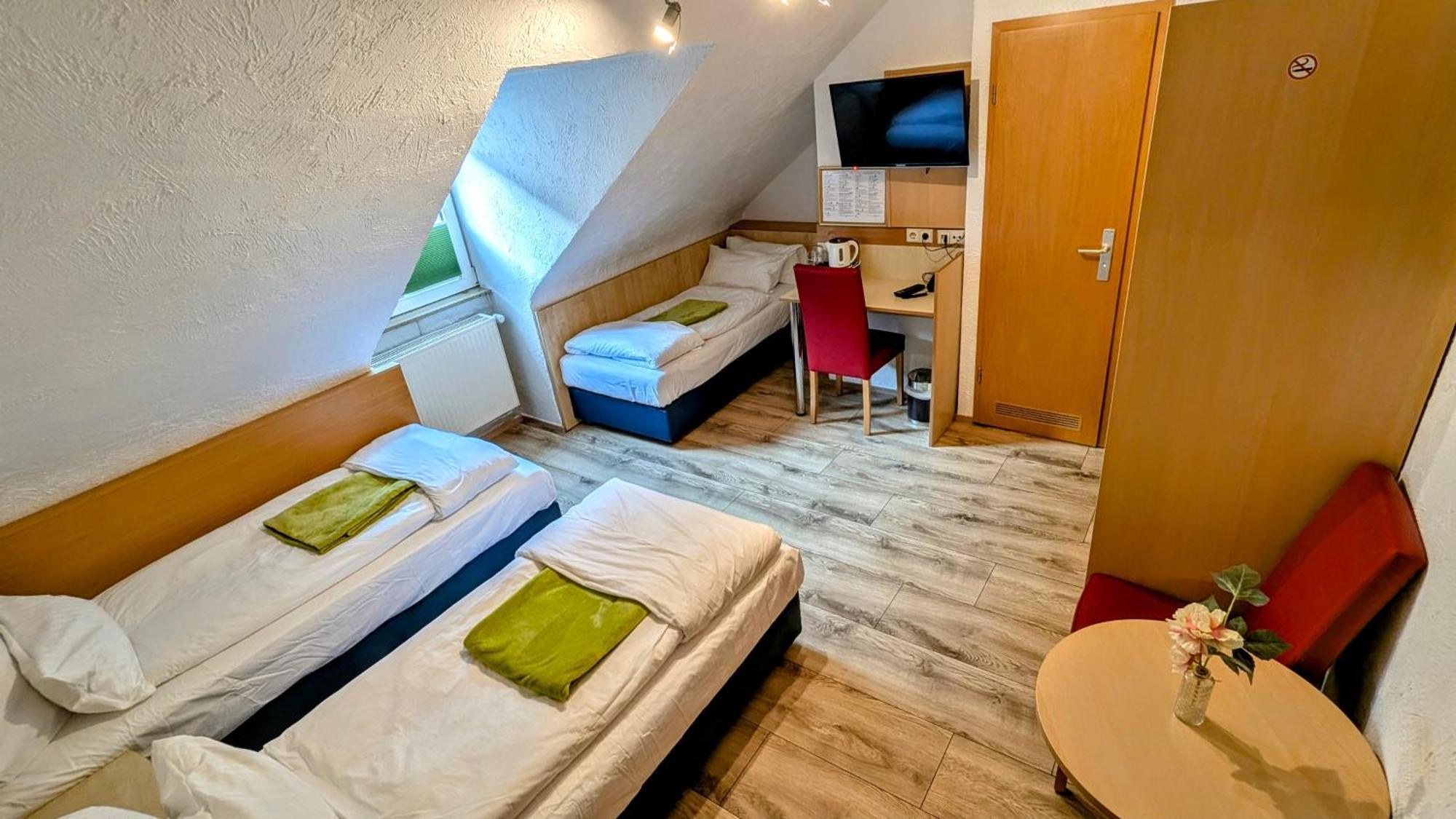 קאסל Hotel Am Rathaus מראה חיצוני תמונה